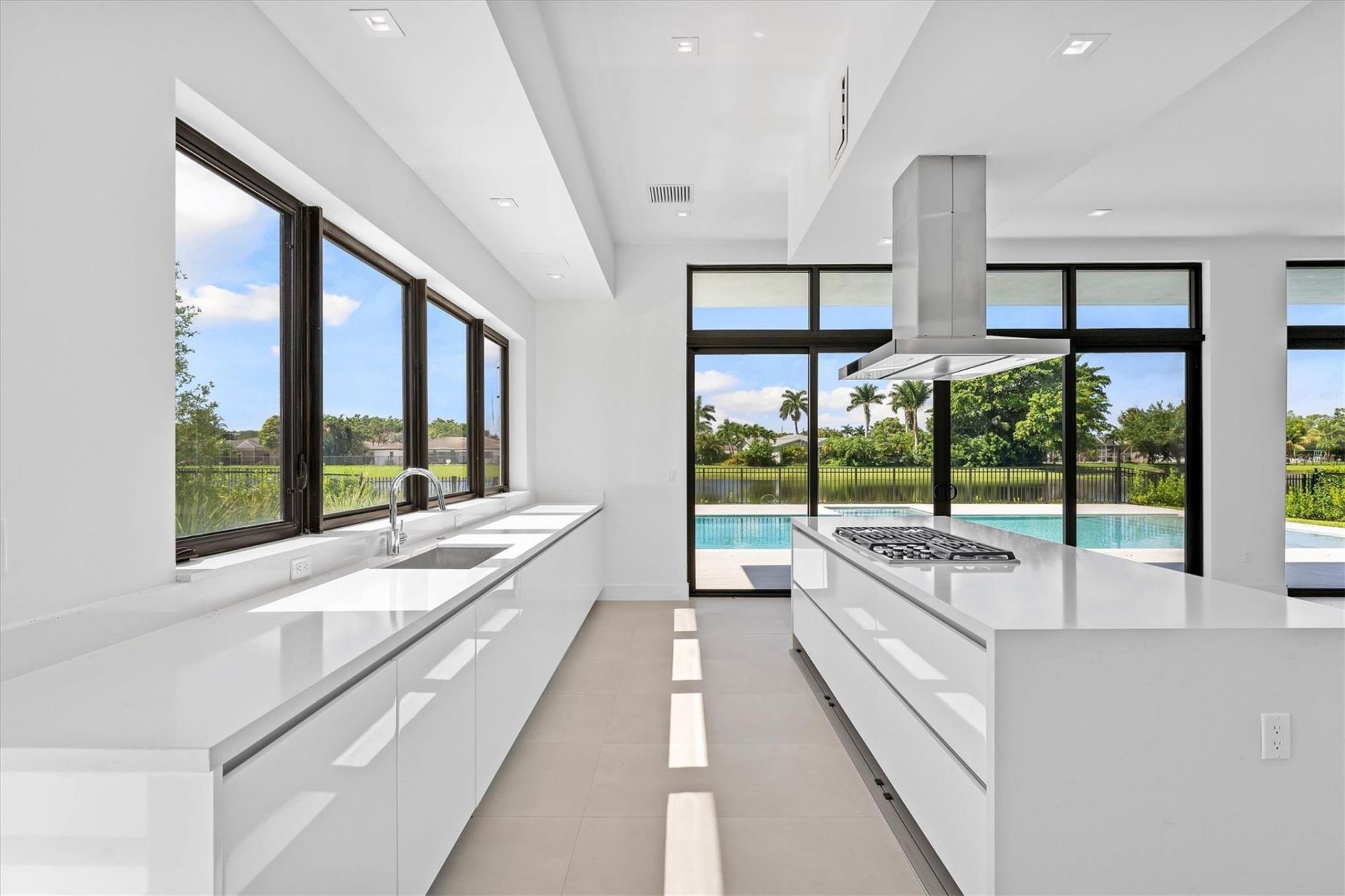 16722 S Botaniko Drive, Weston, FL 33326 Photo