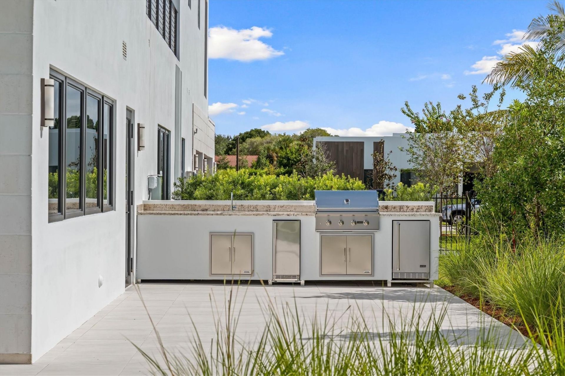 16722 S Botaniko Drive, Weston, FL 33326 Photo