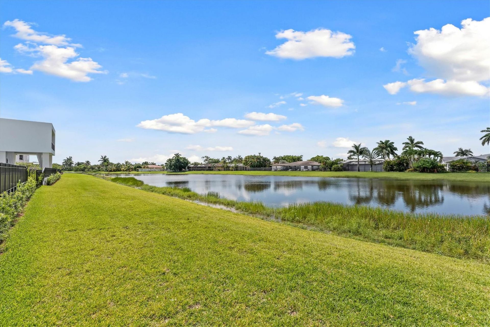 16722 S Botaniko Drive, Weston, FL 33326 Photo