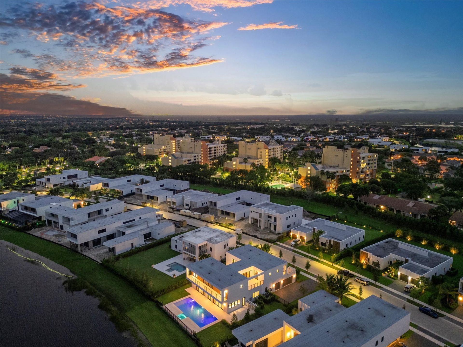 16722 S Botaniko Drive, Weston, FL 33326 Photo