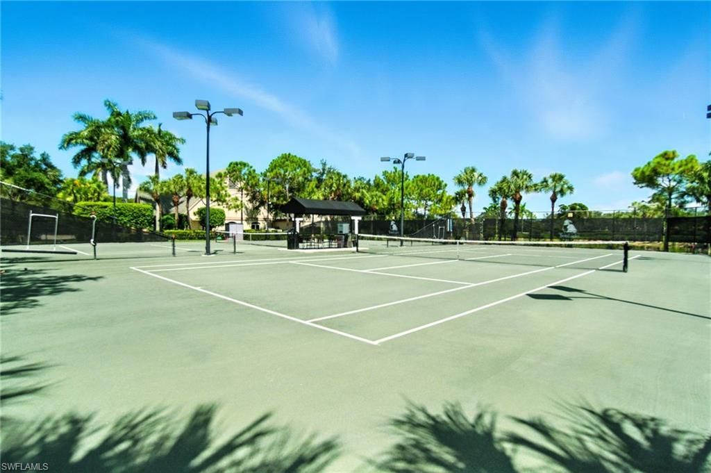 11242 Five Oaks Ln, Naples, FL 34120 Photo