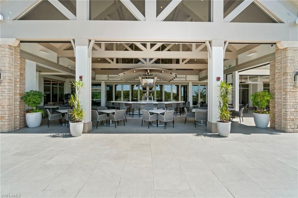 11242 Five Oaks Ln, Naples, FL 34120 Photo