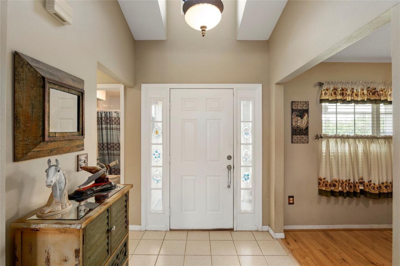 20530 SW 5th Place, Dunnellon, FL 34431 Photo