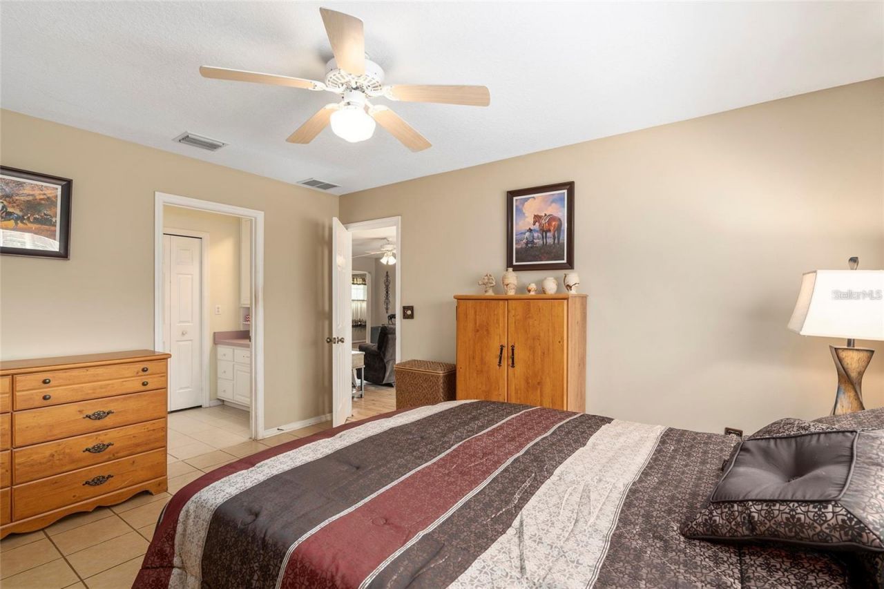 20530 SW 5th Place, Dunnellon, FL 34431 Photo