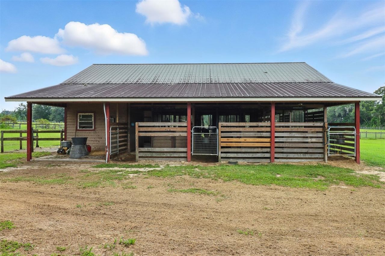 20530 SW 5th Place, Dunnellon, FL 34431 Photo