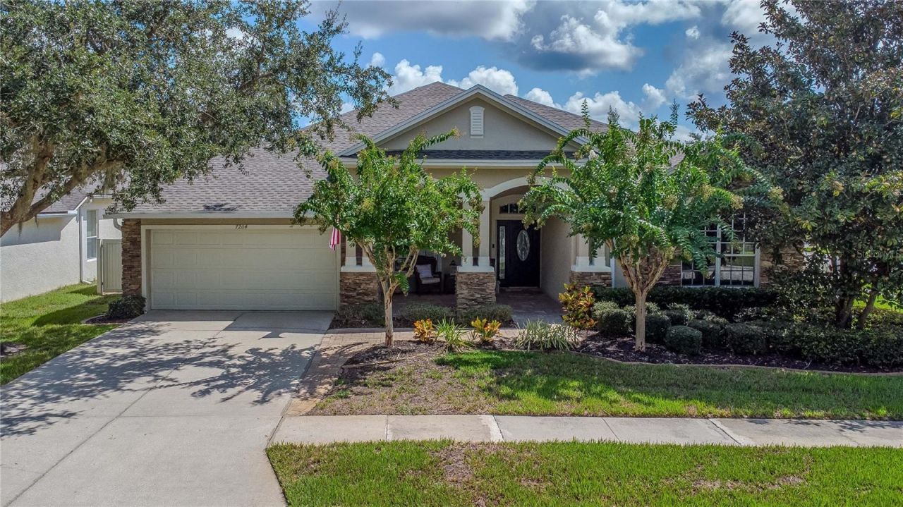 7204 Derwent Glen Circle, Land O Lakes, FL 34637 Photo