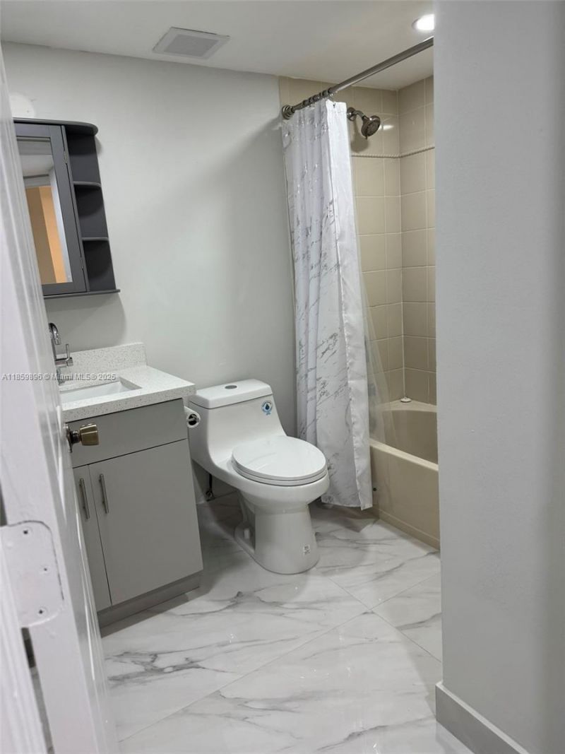 Please Call For Address, Unit 103, Pembroke Pines, FL 33024 Photo