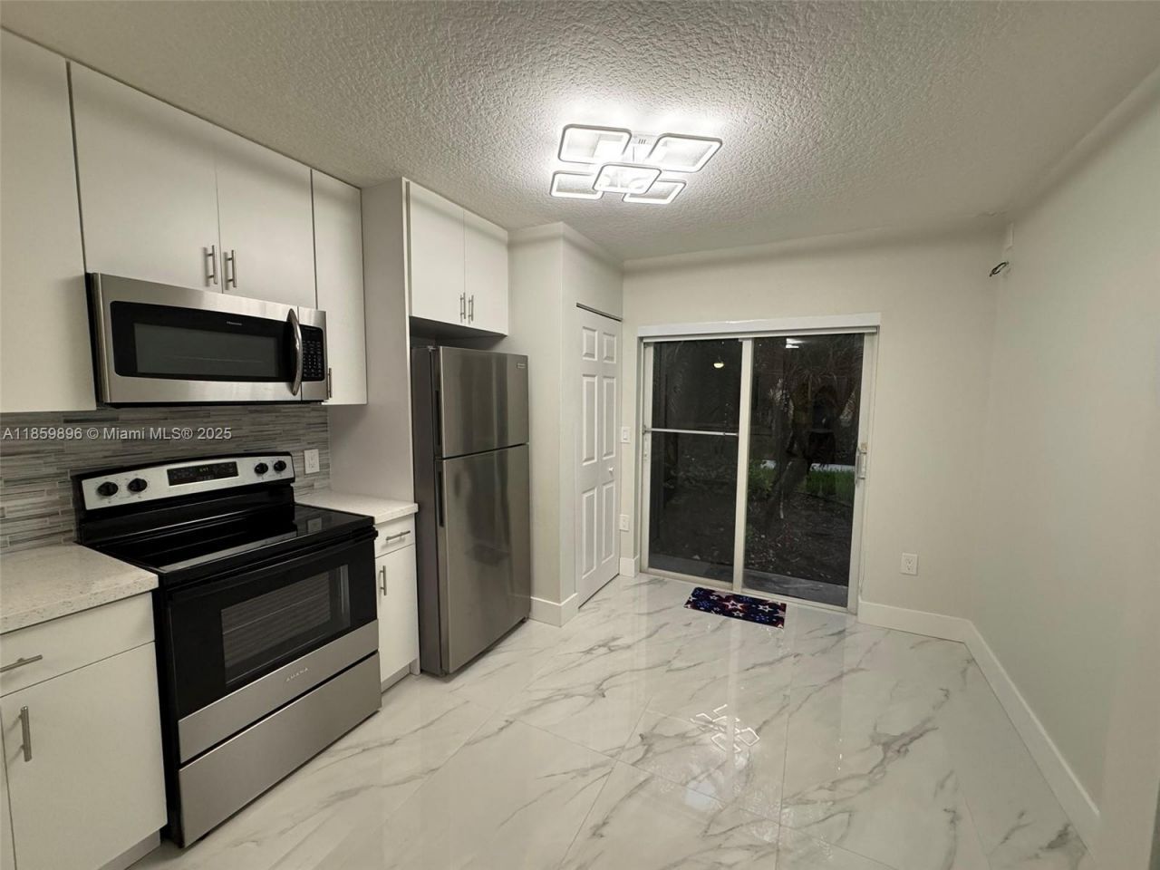 Please Call For Address, Unit 103, Pembroke Pines, FL 33024 Photo