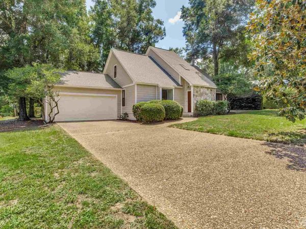 3411 Edinborough Ct, Pensacola, FL 32514