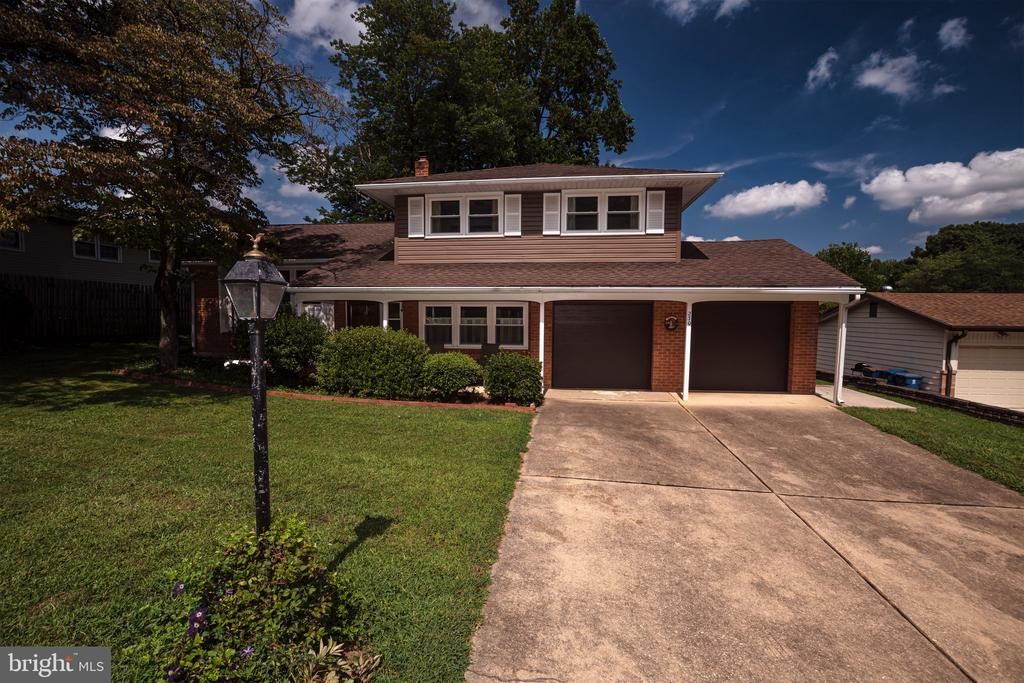 230 Aronimink Drive, Newark, DE 19711 Main Photo