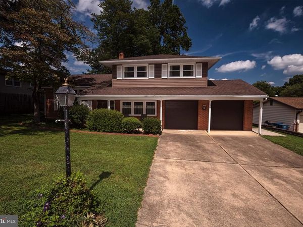 230 ARONIMINK DRIVE, NEWARK, DE 19711