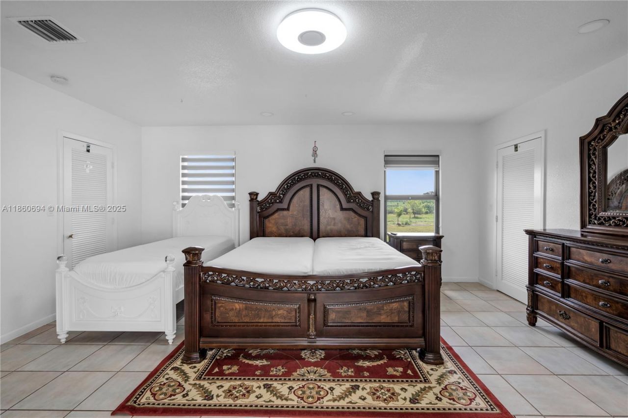 21320 SW 224th St, Miami, FL 33170 Photo