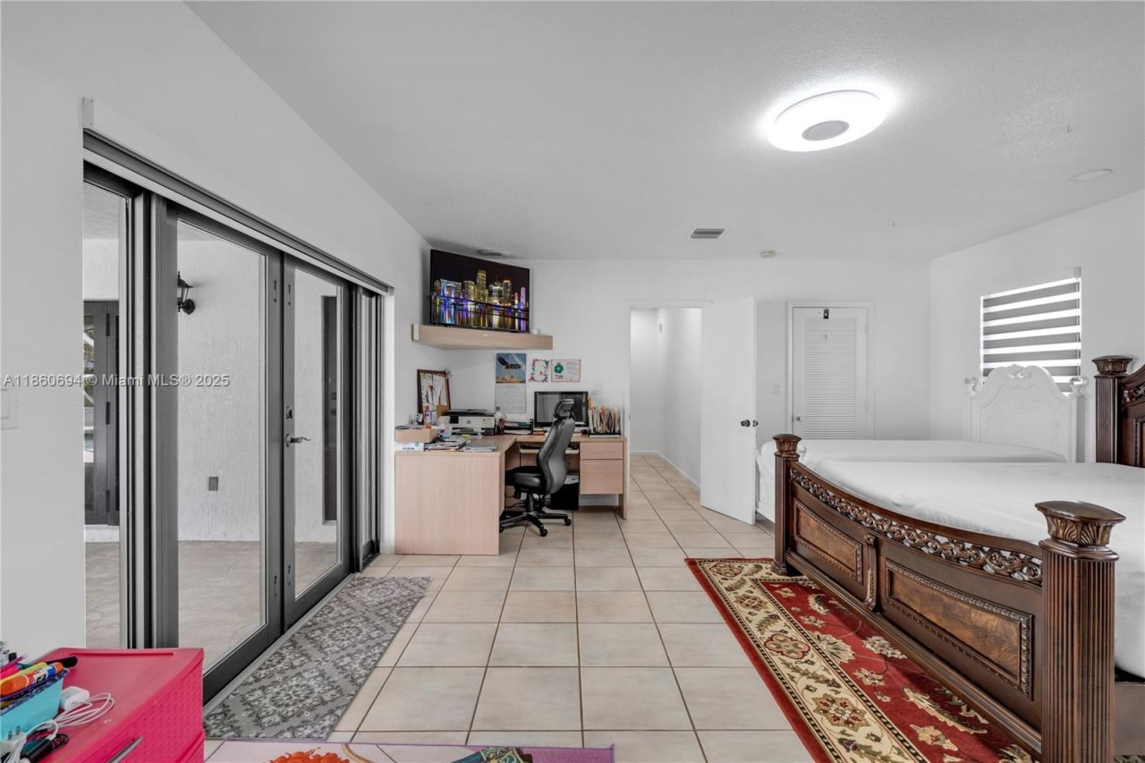 21320 SW 224th St, Miami, FL 33170 Photo