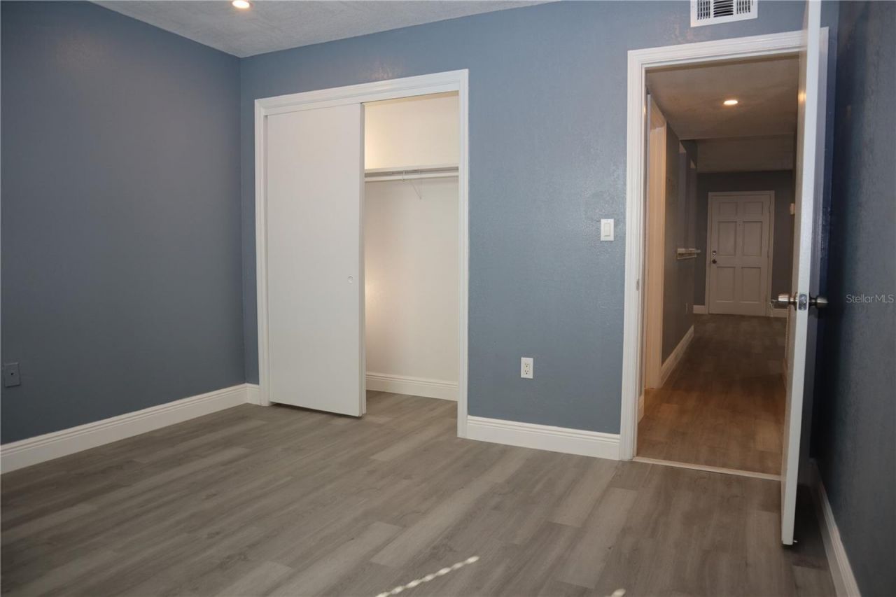 350 79th Avenue N, Unit 236, Saint Petersburg, FL 33702 Photo