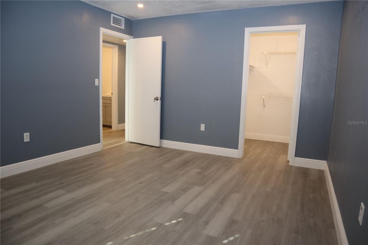 350 79th Avenue N, Unit 236, Saint Petersburg, FL 33702 Photo