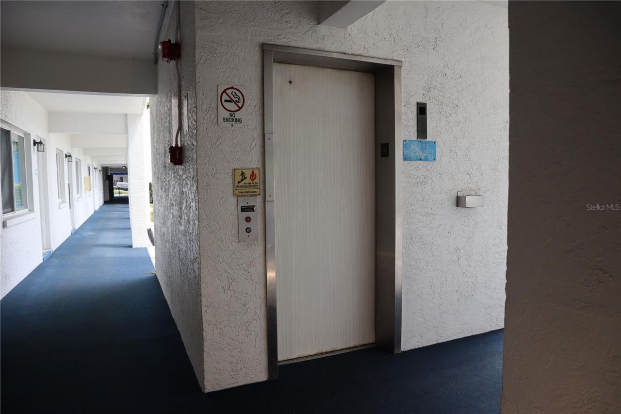 350 79th Avenue N, Unit 236, Saint Petersburg, FL 33702 Photo