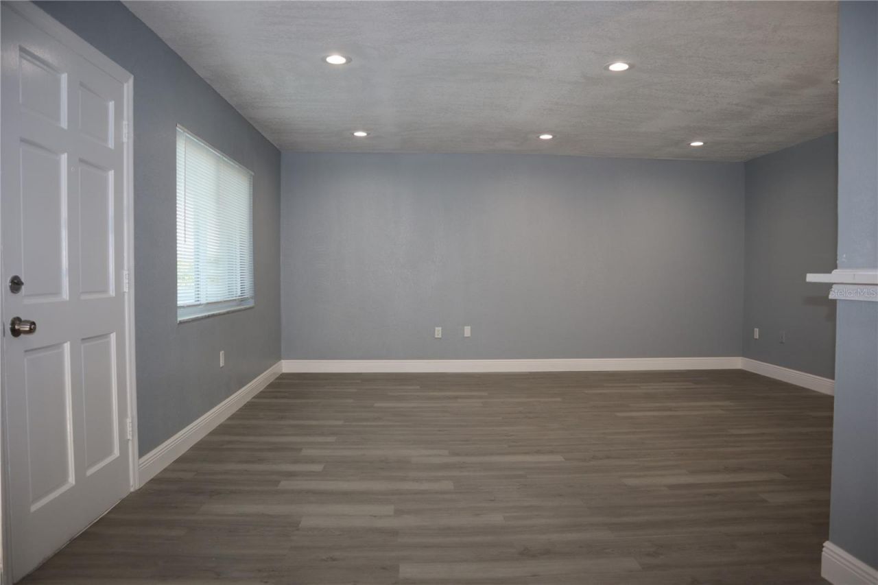 350 79th Avenue N, Unit 236, Saint Petersburg, FL 33702 Photo