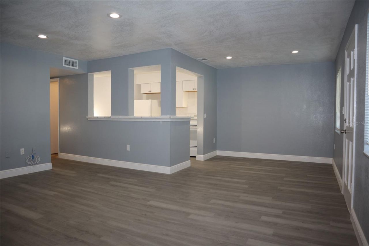 350 79th Avenue N, Unit 236, Saint Petersburg, FL 33702 Photo