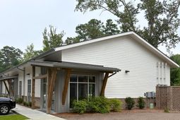 2947 Maybank Highway photo 4