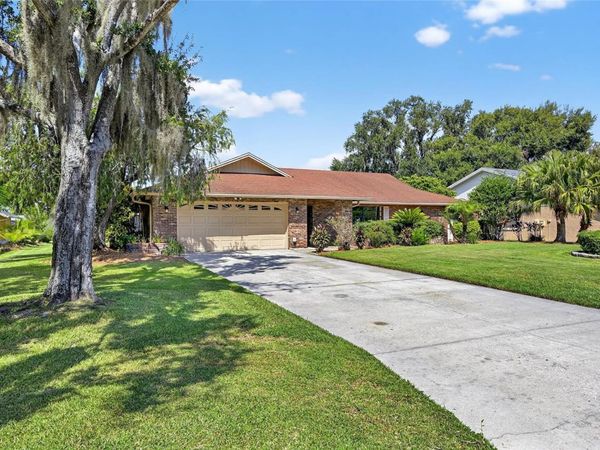 1903 COUNTRY CLUB COURT, PLANT CITY, FL 33566