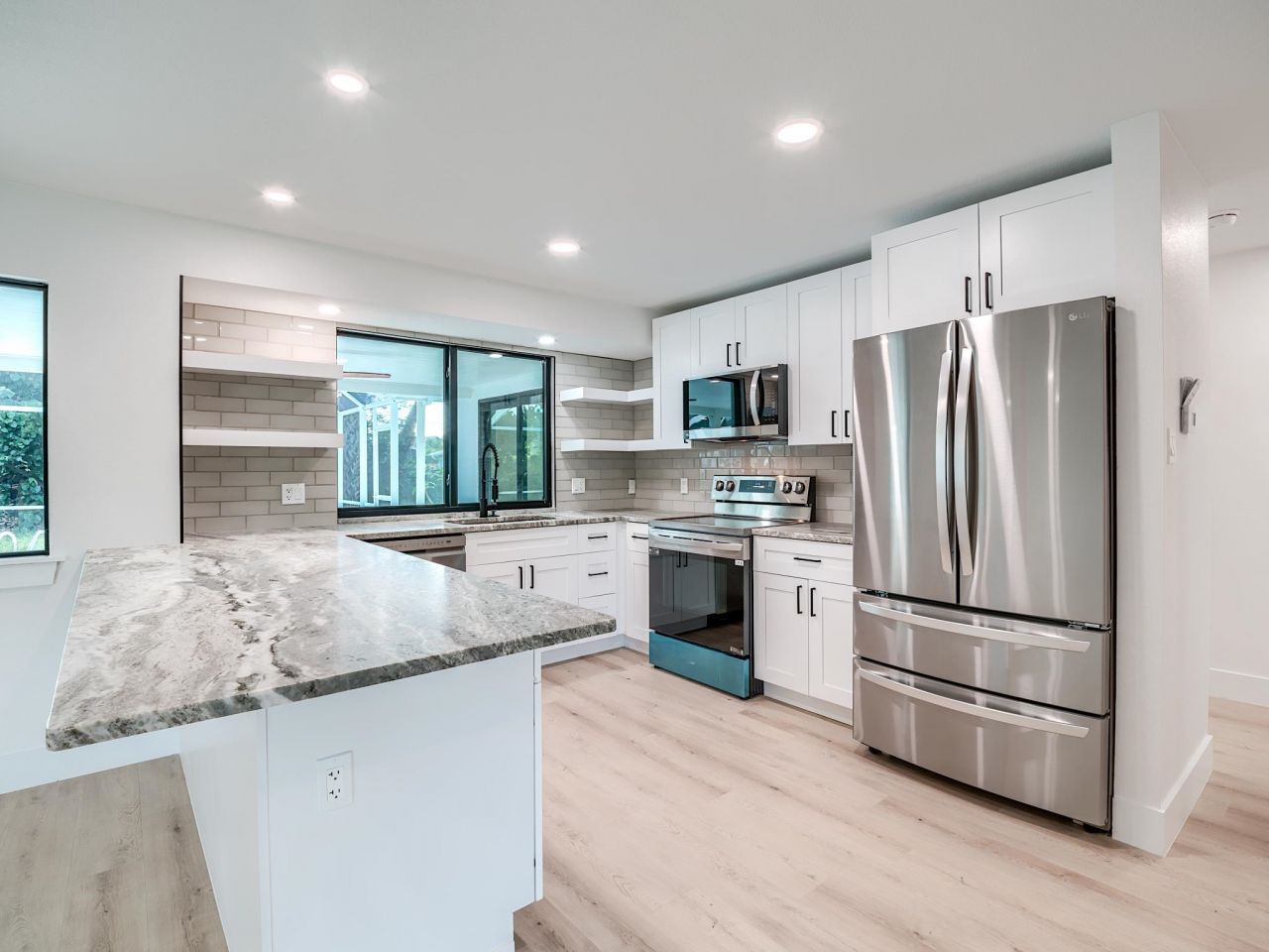 658 Donax St, Sanibel, FL 33957 Photo