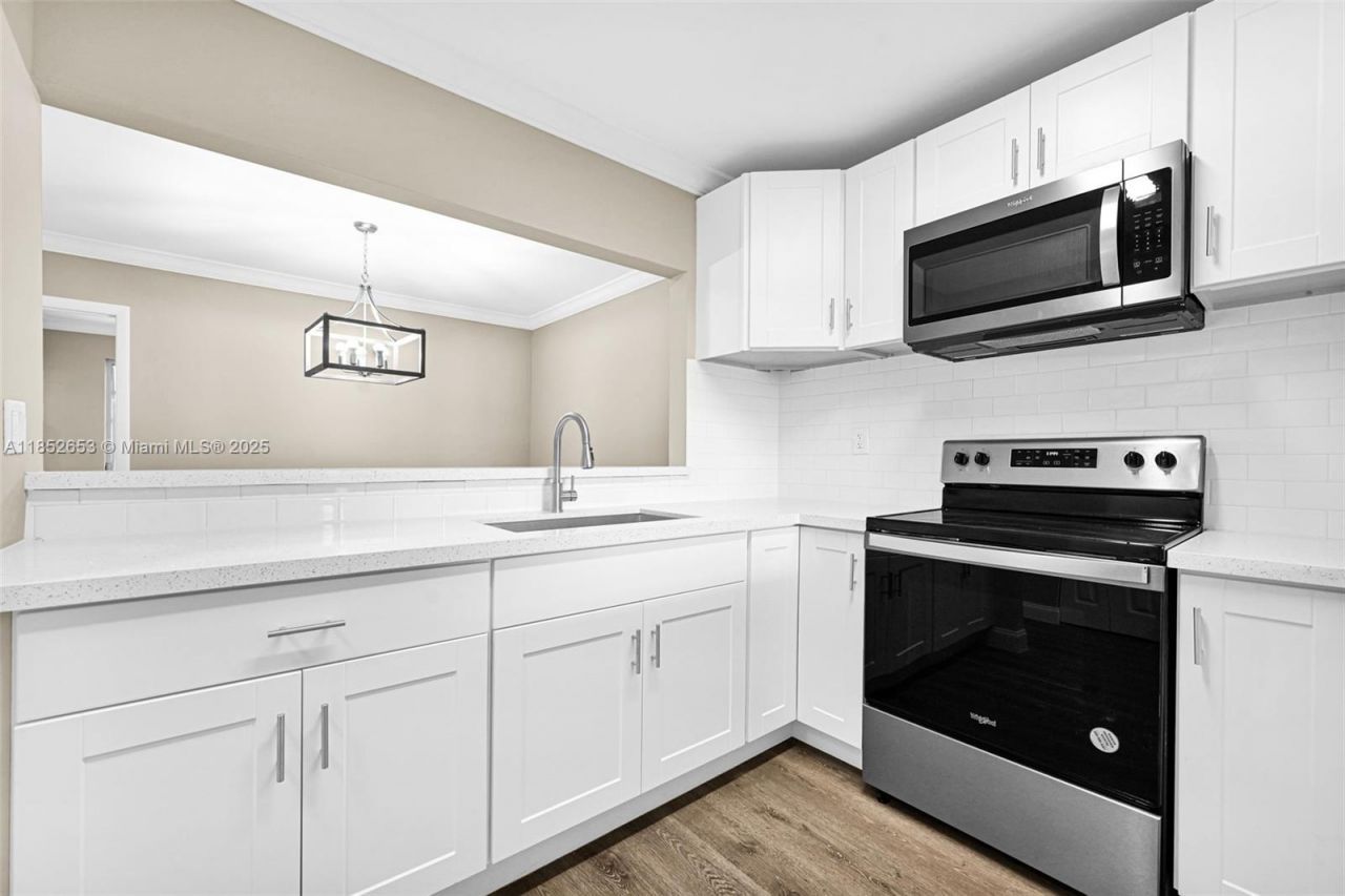 15655 SW 82nd Cir Ln, Unit 5-12, Miami, FL 33193 Photo