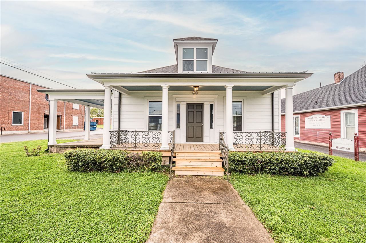 301 N College Street, Franklin, KY 42134 Main Photo