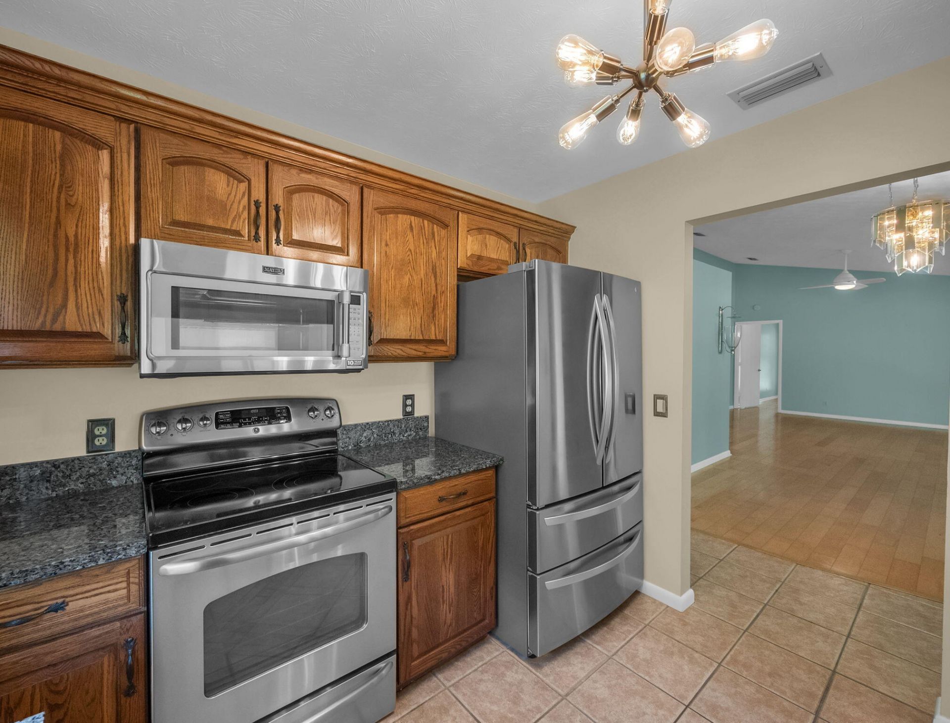 8165 SE Cypress Point Place, Hobe Sound, FL 33455 Photo