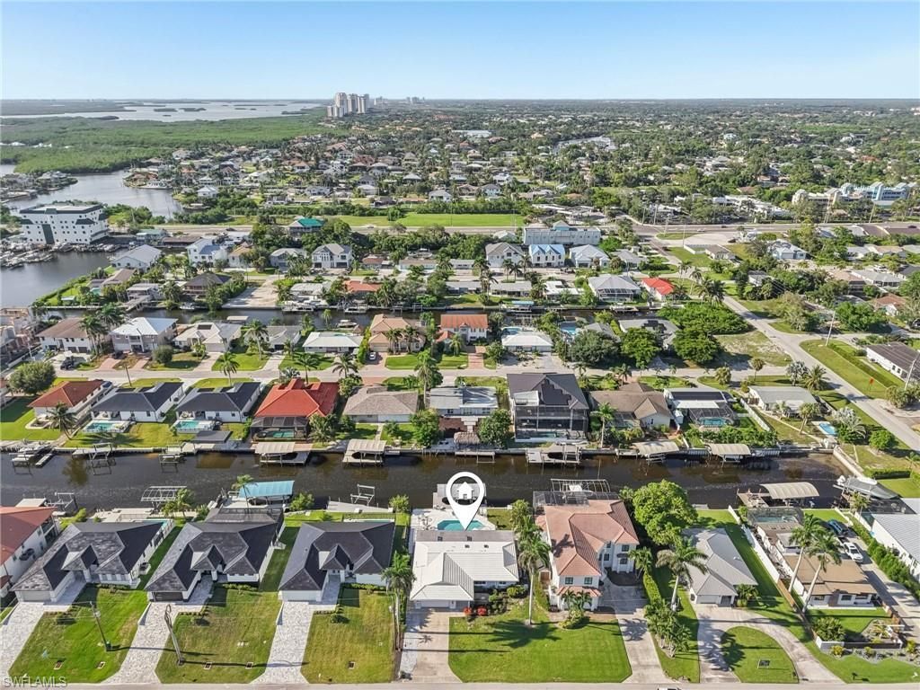 225 3rd St, Bonita Springs, FL 34134 Photo