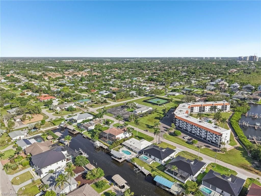 225 3rd St, Bonita Springs, FL 34134 Photo