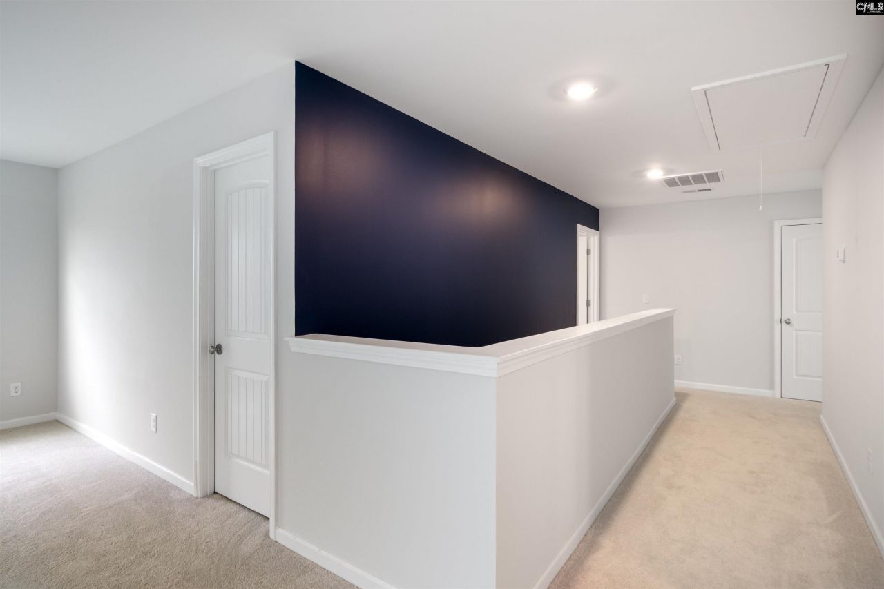 564 Harbour Pointe Drive Photo 30