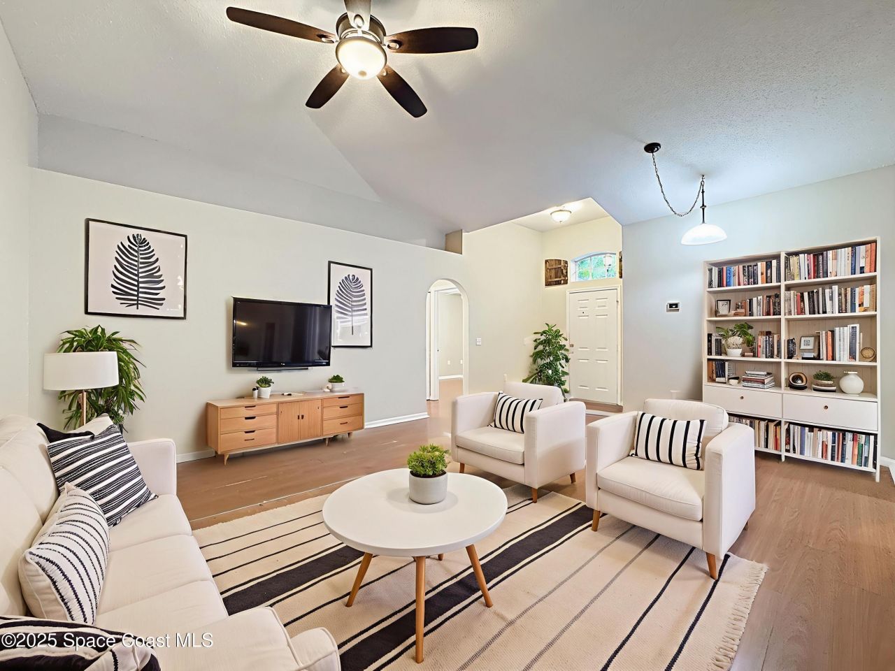 4021 Stonefield Drive, Orlando, FL 32826 Photo