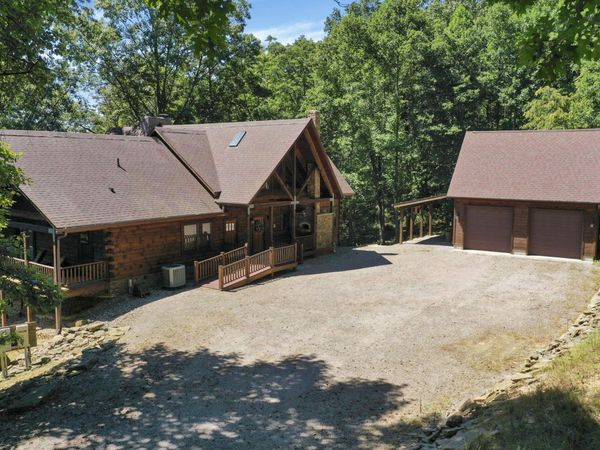 20572 Buena Vista Road, Rockbridge, OH 43149