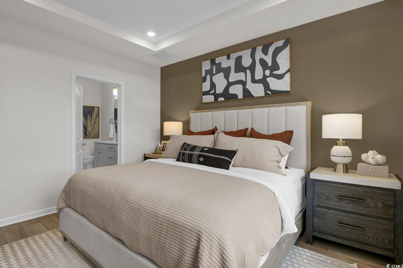 465 Ireland Way Photo 10