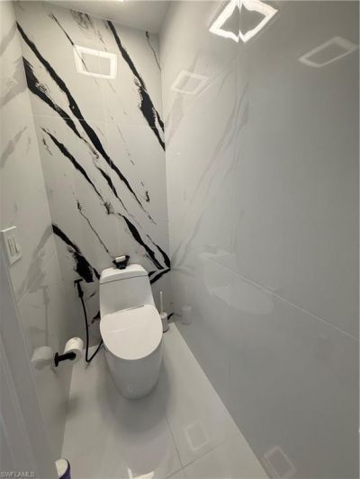 1726 Country Club Blvd , Cape Coral, FL 33990 Photo