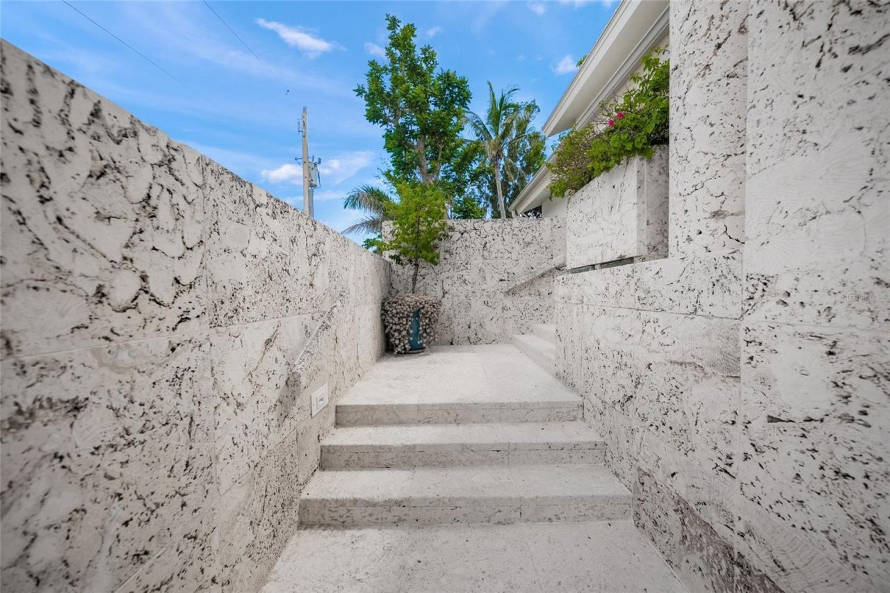 1209 Westway Drive, Sarasota, FL 34236 Photo