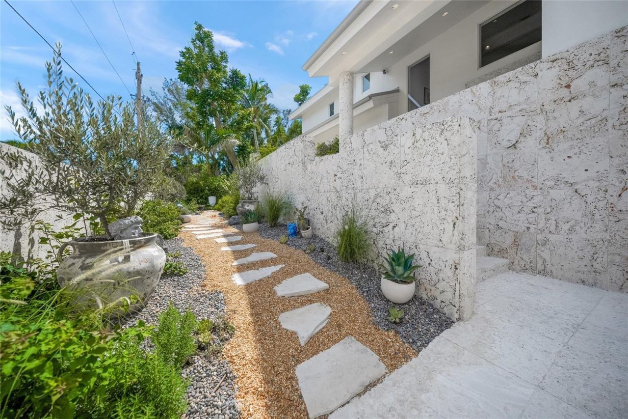 1209 Westway Drive, Sarasota, FL 34236 Photo