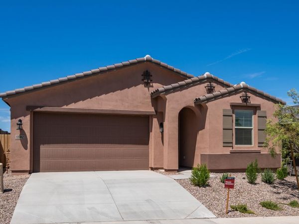 13362 W EAGLE FEATHER Road, Peoria, AZ 85383