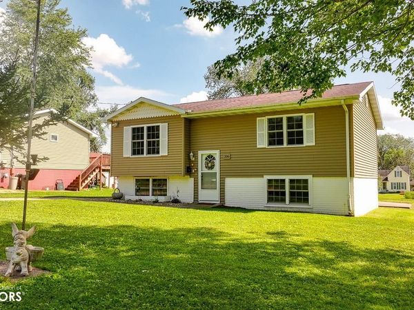 206 Selma Street, Eldon, IA 52554