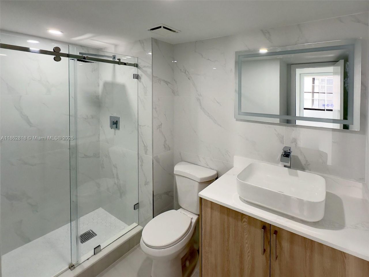 18151 NE 31st Ct, Unit 904, Aventura, FL 33160 Photo