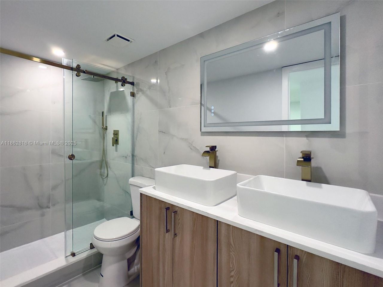 18151 NE 31st Ct, Unit 904, Aventura, FL 33160 Photo