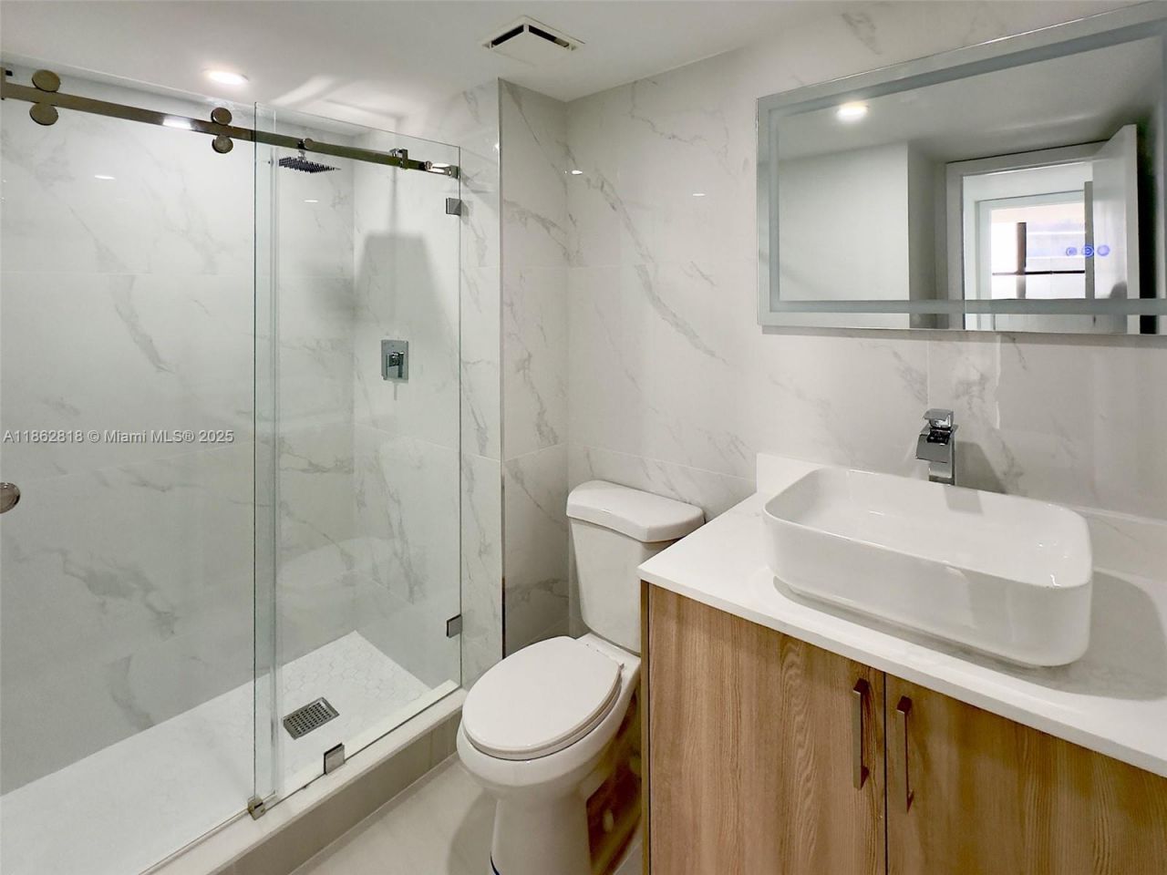 18151 NE 31st Ct, Unit 904, Aventura, FL 33160 Photo