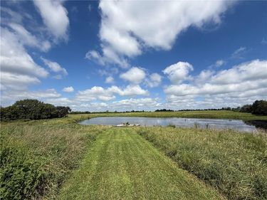 25826 CR 200 Rural Route, Bogard, MO 64622