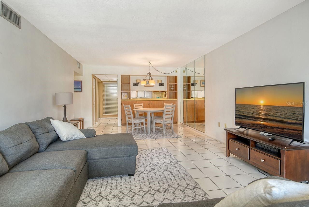 6157 Midnight Pass Road, Unit E63, Sarasota, FL 34242 Photo