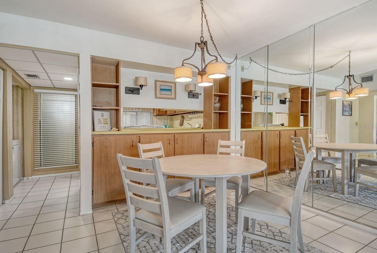 6157 Midnight Pass Road, Unit E63, Sarasota, FL 34242 Photo