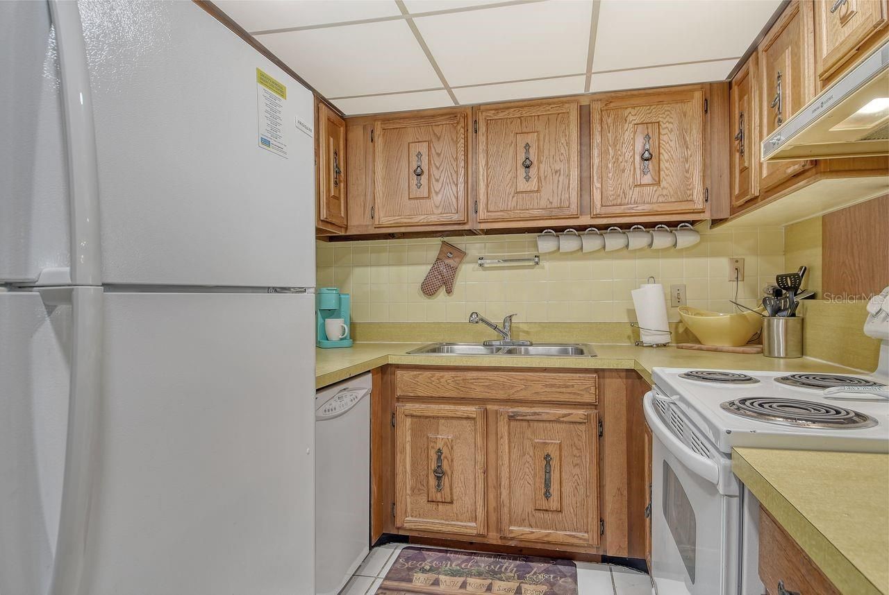 6157 Midnight Pass Road, Unit E63, Sarasota, FL 34242 Photo