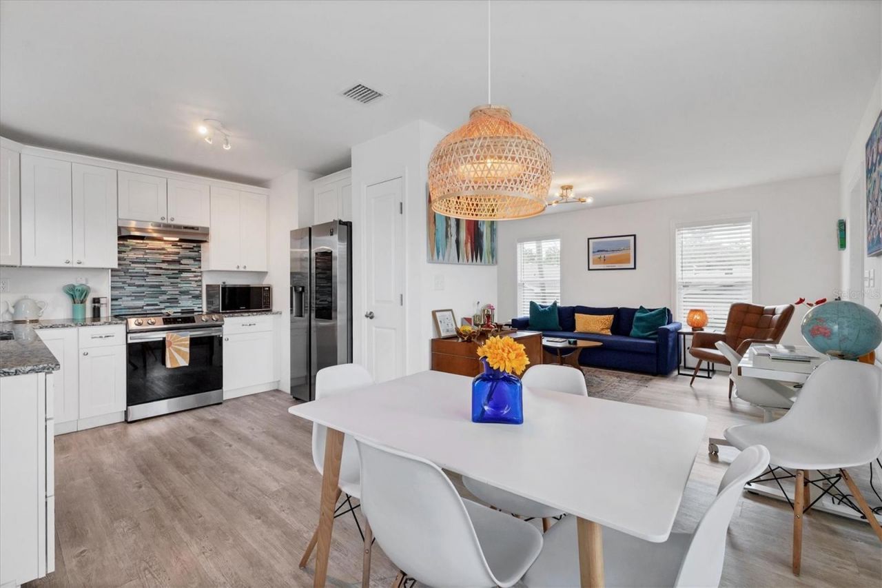 2375 Bahia Vista Street, Sarasota, FL 34239 Photo