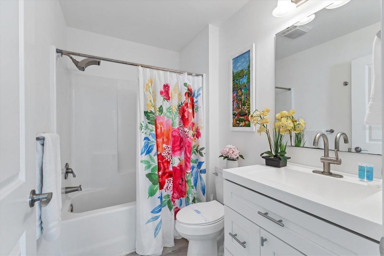 2375 Bahia Vista Street, Sarasota, FL 34239 Photo