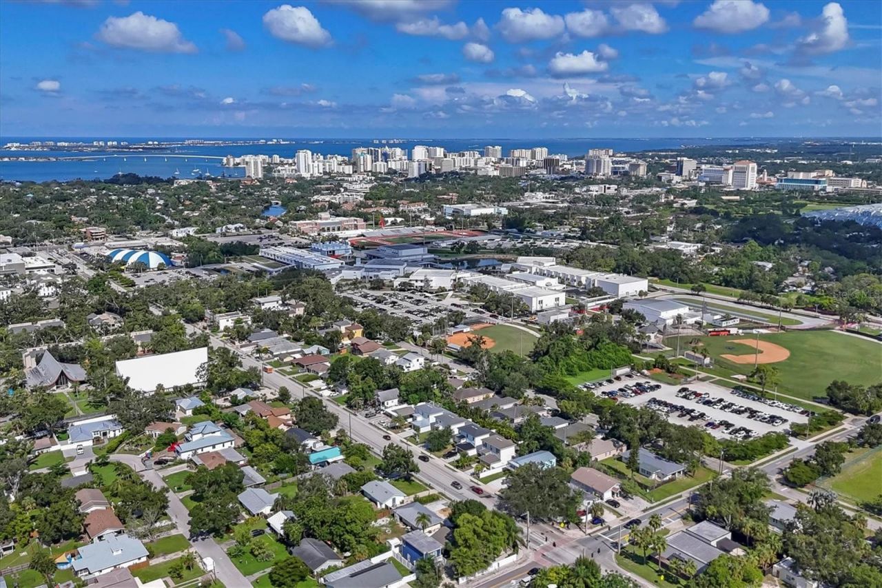 2375 Bahia Vista Street, Sarasota, FL 34239 Photo