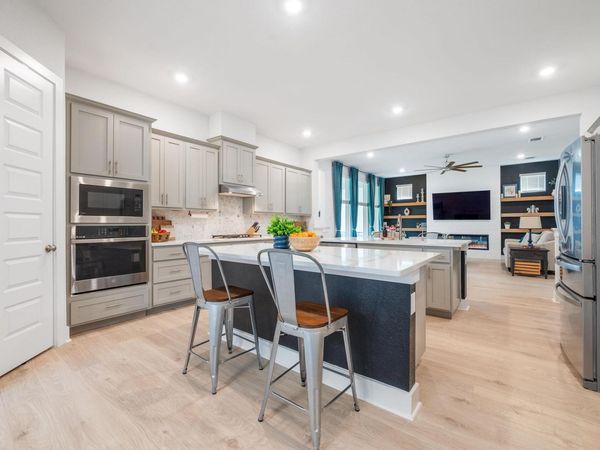 933 Donna Roland CT, Leander, TX 78641